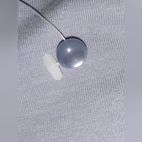 XL Isaac Mizrahi T-Shirt with Back Keyhole & Lace Details in Dusty Periwinkle - Picture 10 of 11